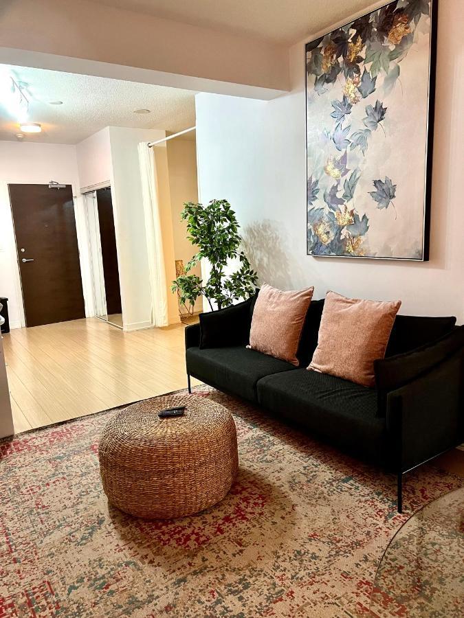 Stunning Condo Wit Amazing View 5Mins From Cntower Toronto Exterior foto